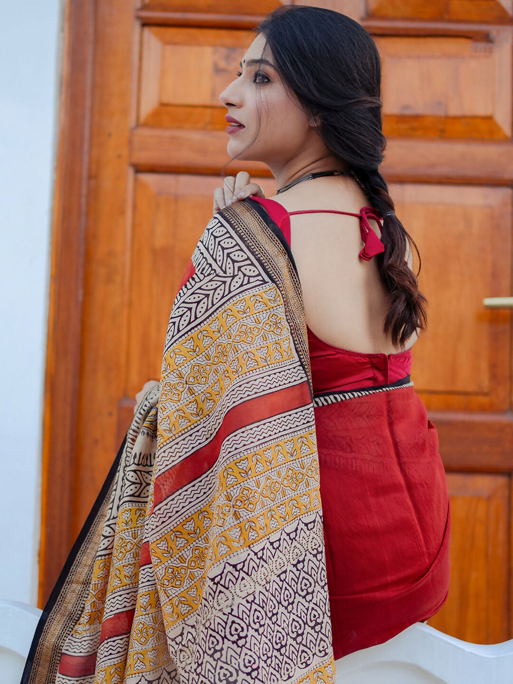 Zibaa Hand-Blocked Pure Maheshwari Silk Red Saree - Distacart