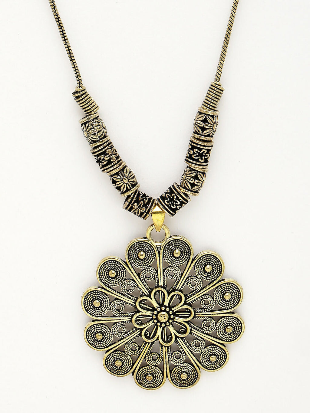 NVR Women's Gold-Polished Floral Shape Pendant with Chain