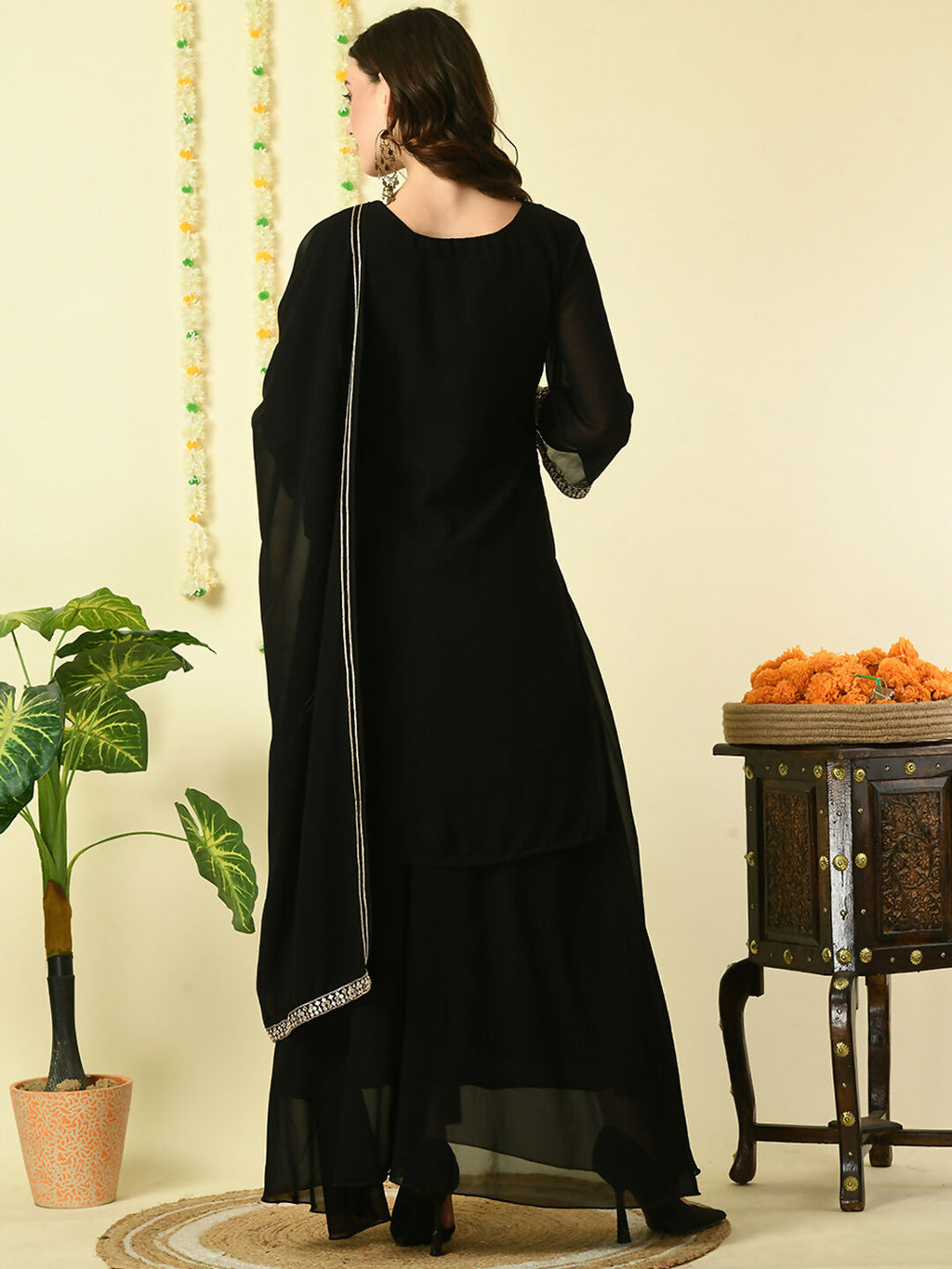 Myshka Women's Black Georgette Kurta & Skirt With Dupatta Party Sets