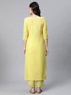 Ahalyaa Women Yellow Pure Cotton Printed Floral Kurta With Trousers - Distacart
