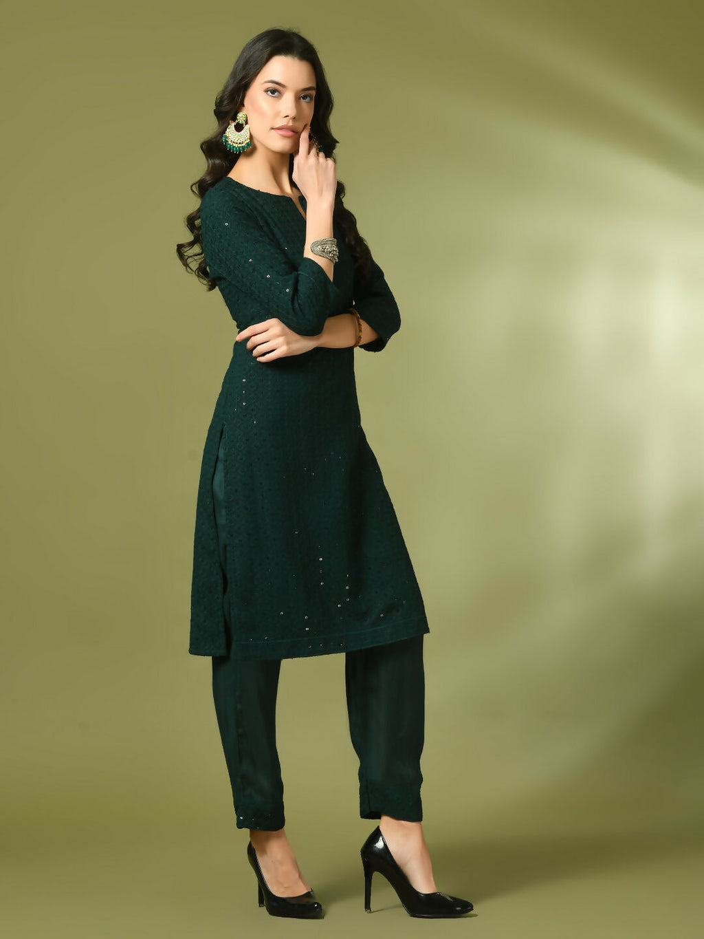 Myshka Women's Green Embroidered Cotton Straight Party Kurta Set