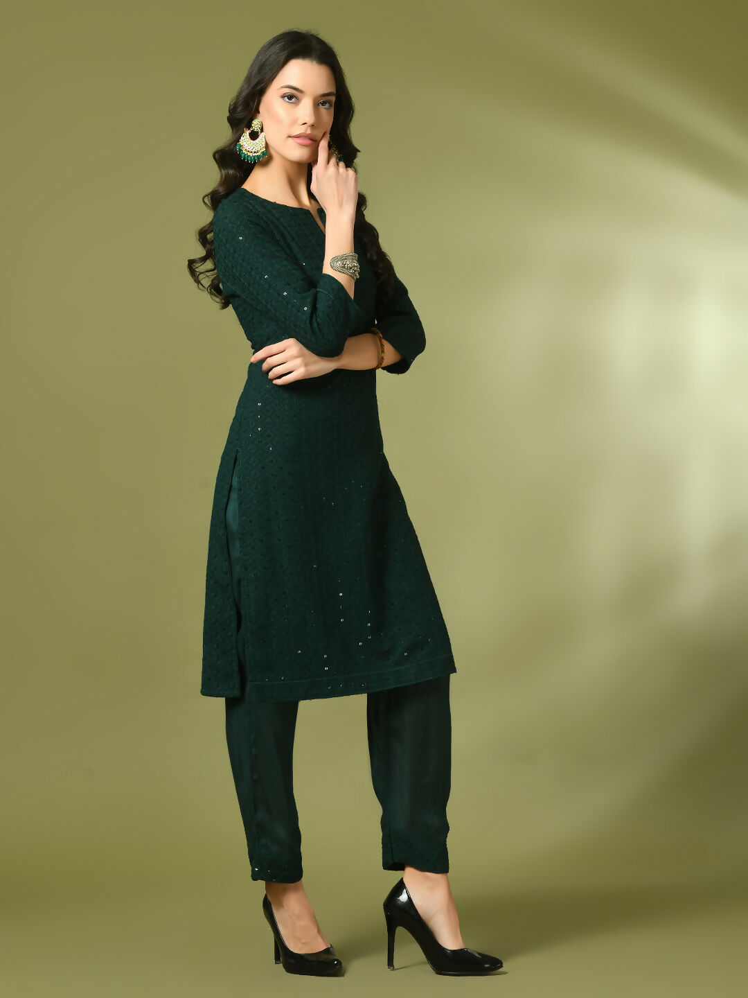 Myshka Women's Green Embroidered Cotton Straight Party Kurta Set