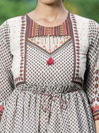 Juniper Women's Ivory Georgette Geometric Printed Tunic - Distacart