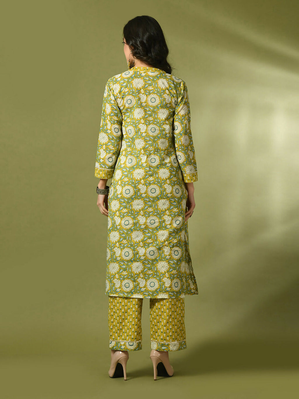 Myshka Women's Multi Printed Cotton Straight Party Kurta Set