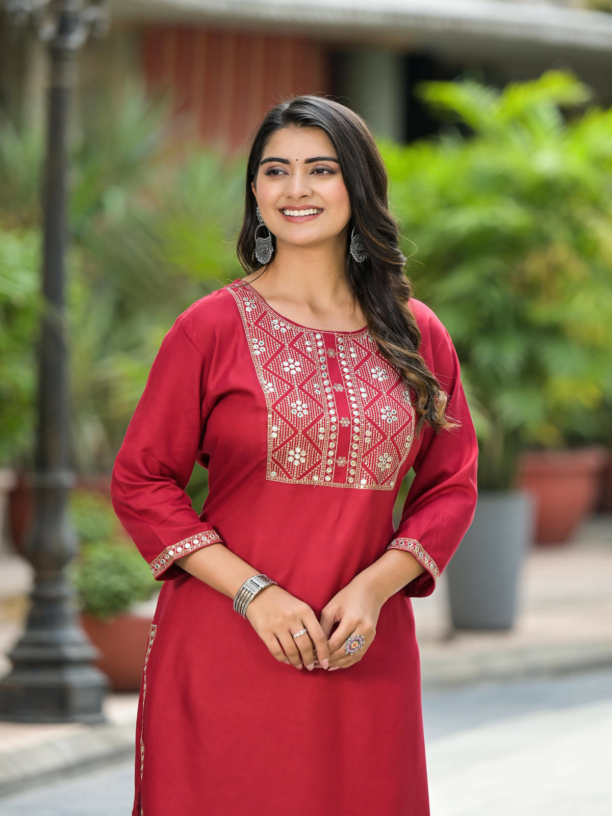 Juniper Women's Maroon Solid Rayon Kurti With Mirror Work & Sequins