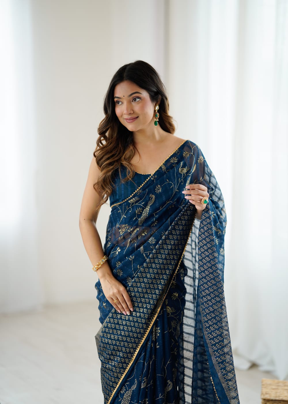Lorenvalley Fashion Rama Solo Georgette Superb Finishing Foils Print & Fancy Zalar Lace in Border Saree with Blouse - Distacart