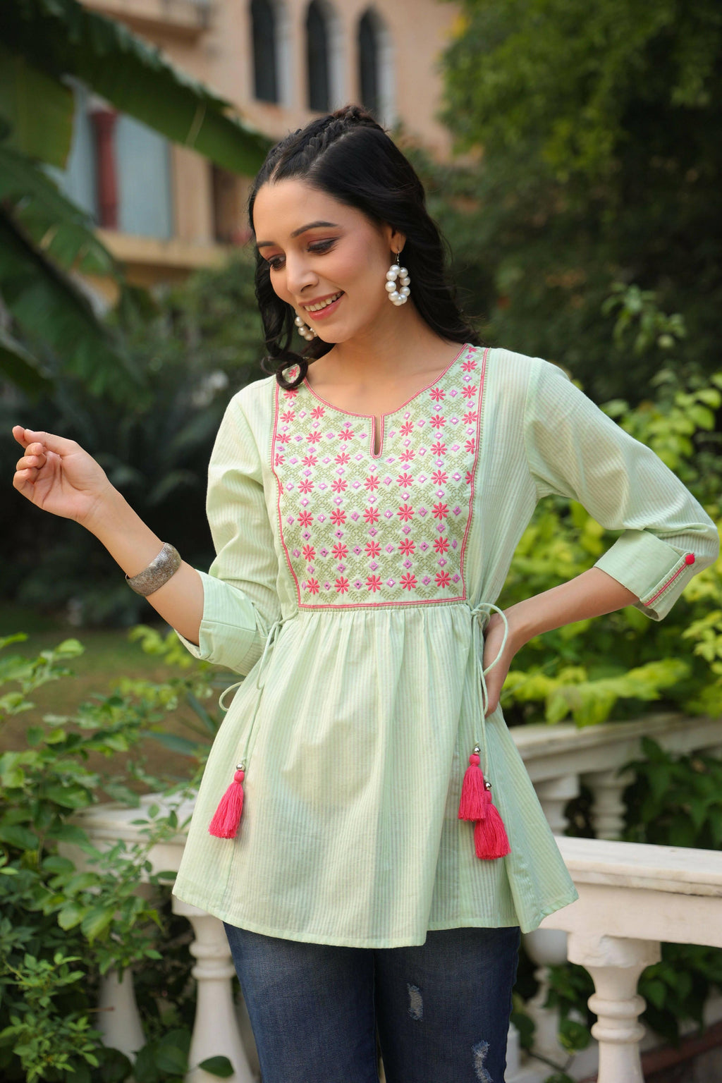 Juniper Women's Green Cotton Dobby Solid Embroidered Straight Tunic - Distacart