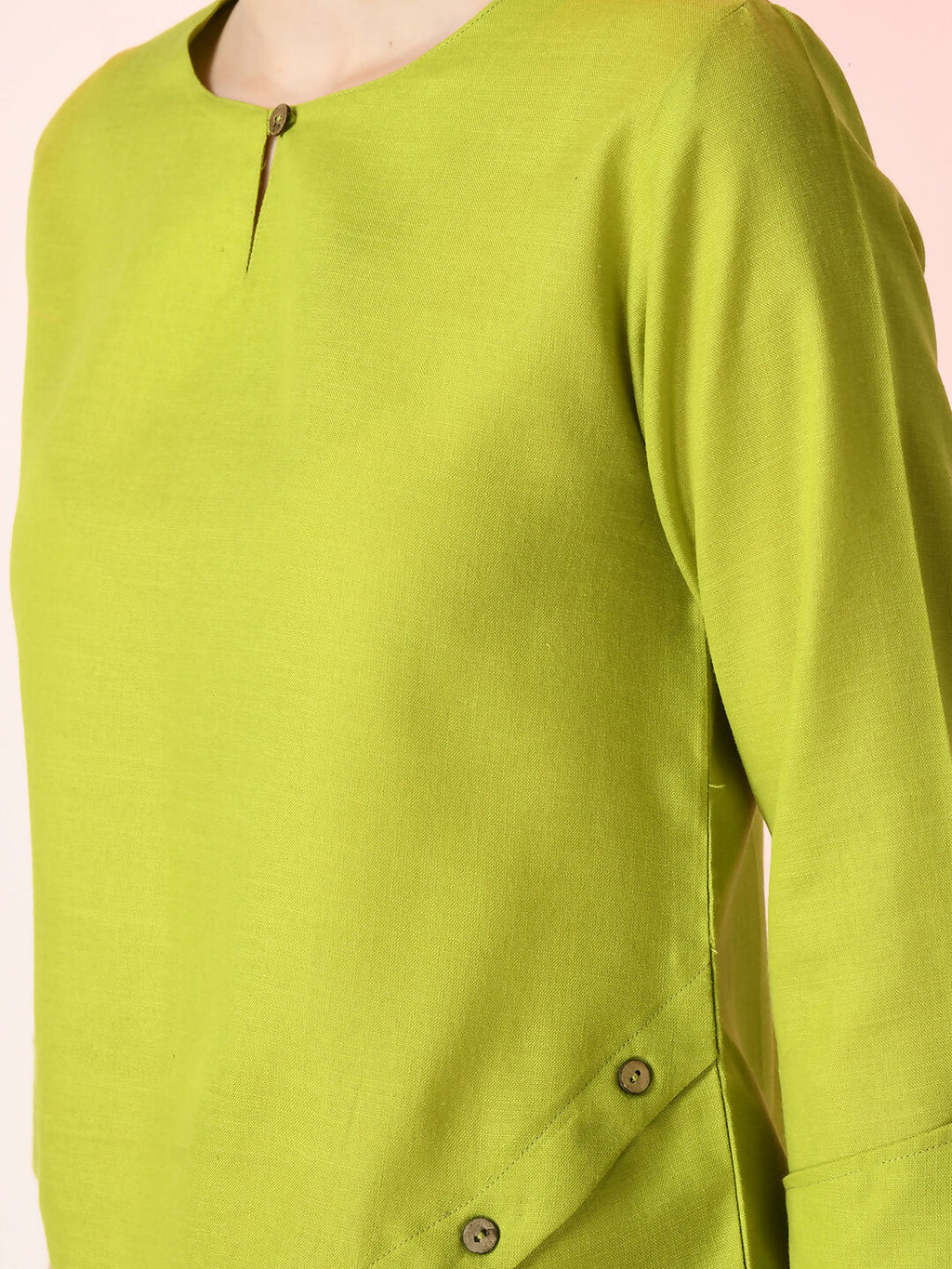 Myshka Women's Green Solid Top