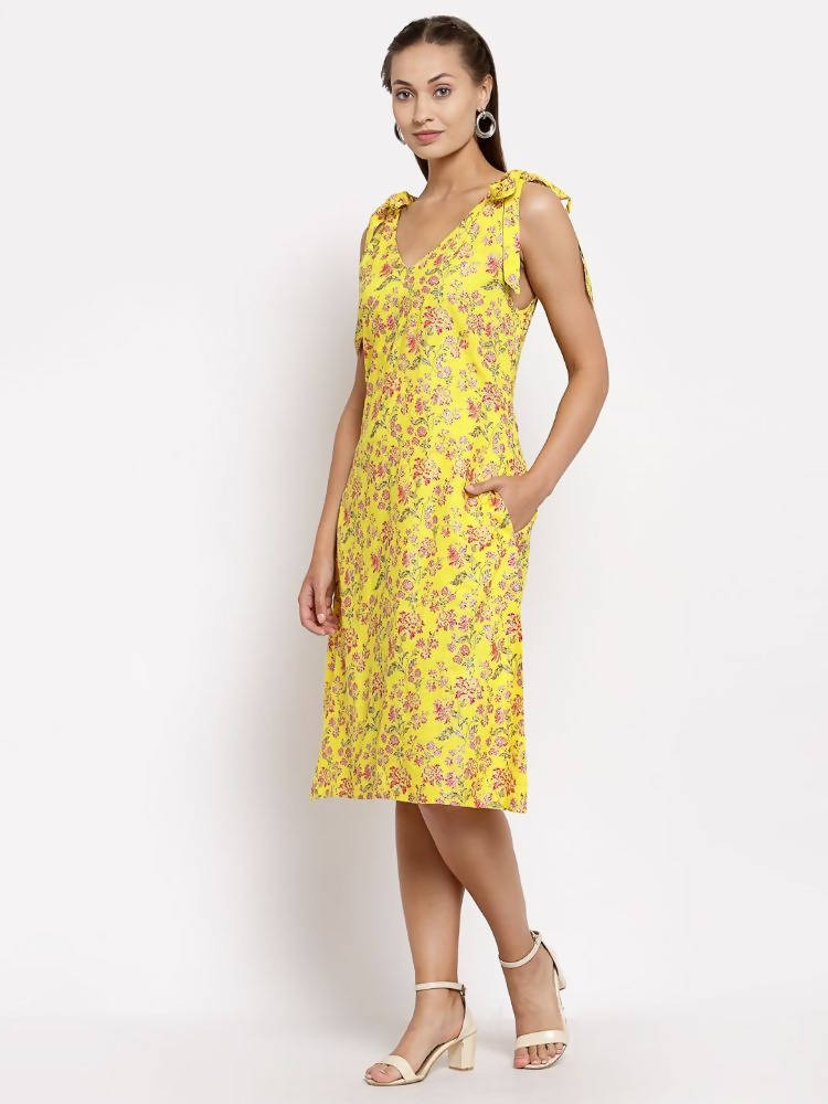 Myshka Women's Yellow Cotton Printed Sleeveless V Neck Casual Dress