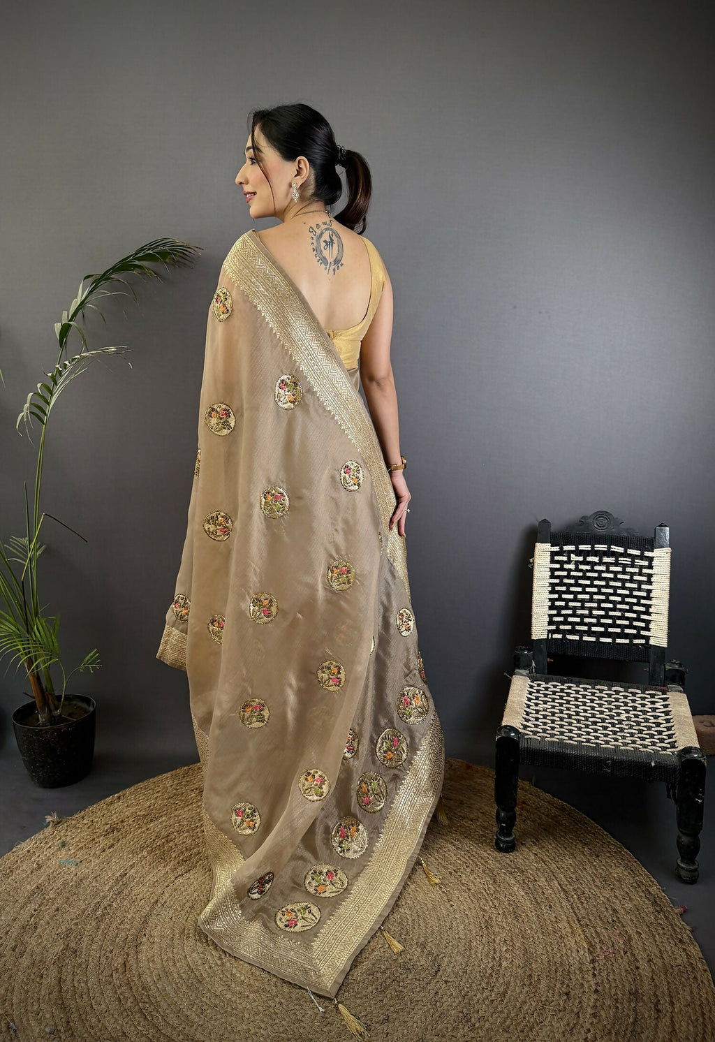 Joban Fashion Mud Brown Handloom Banarasi Organza Silk Khatali Butta Work Saree - Distacart