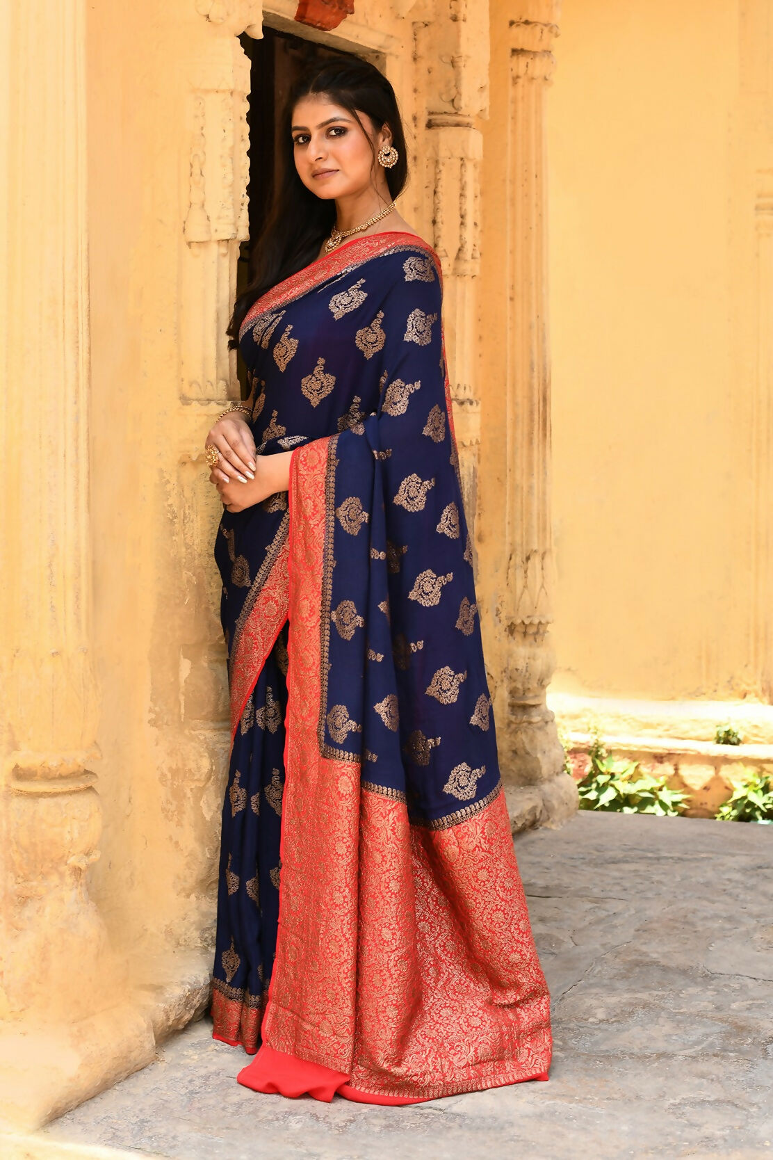 Joban Fashion Navy Blue Crepe Chiffon Pure Handloom Banarasi Silk Saree