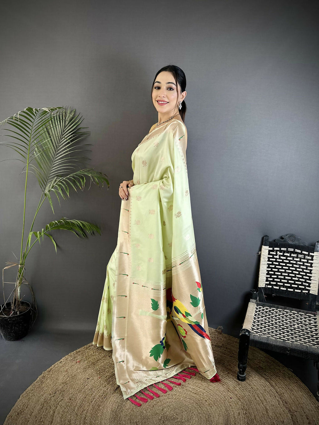 Joban Fashion Pista Green Peacock & Floral Motifs Soft Silk Kanchipuram Saree - Distacart