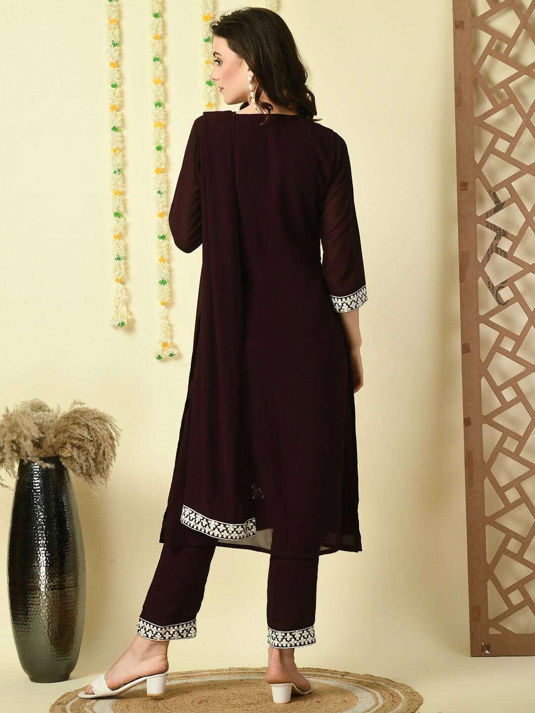 Myshka Women's Coffee Brown Georgette Kurta & Trousers With Dupatta Party Sets