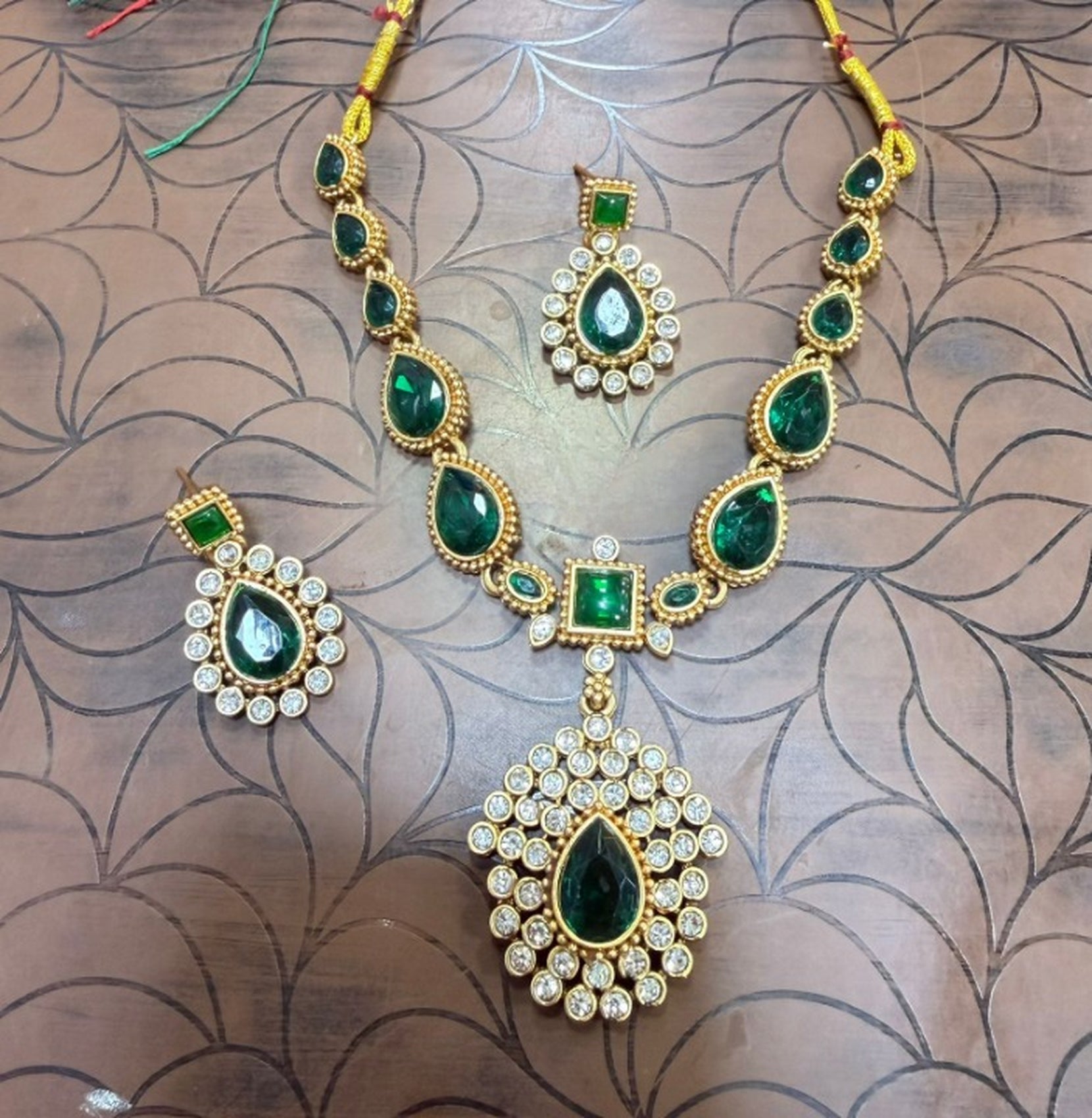 Jewel City Elegant Emerald Green & Gold-Plated Handcrafted Indian Bridal Jewelry Set - Necklace & Earrings - Distacart