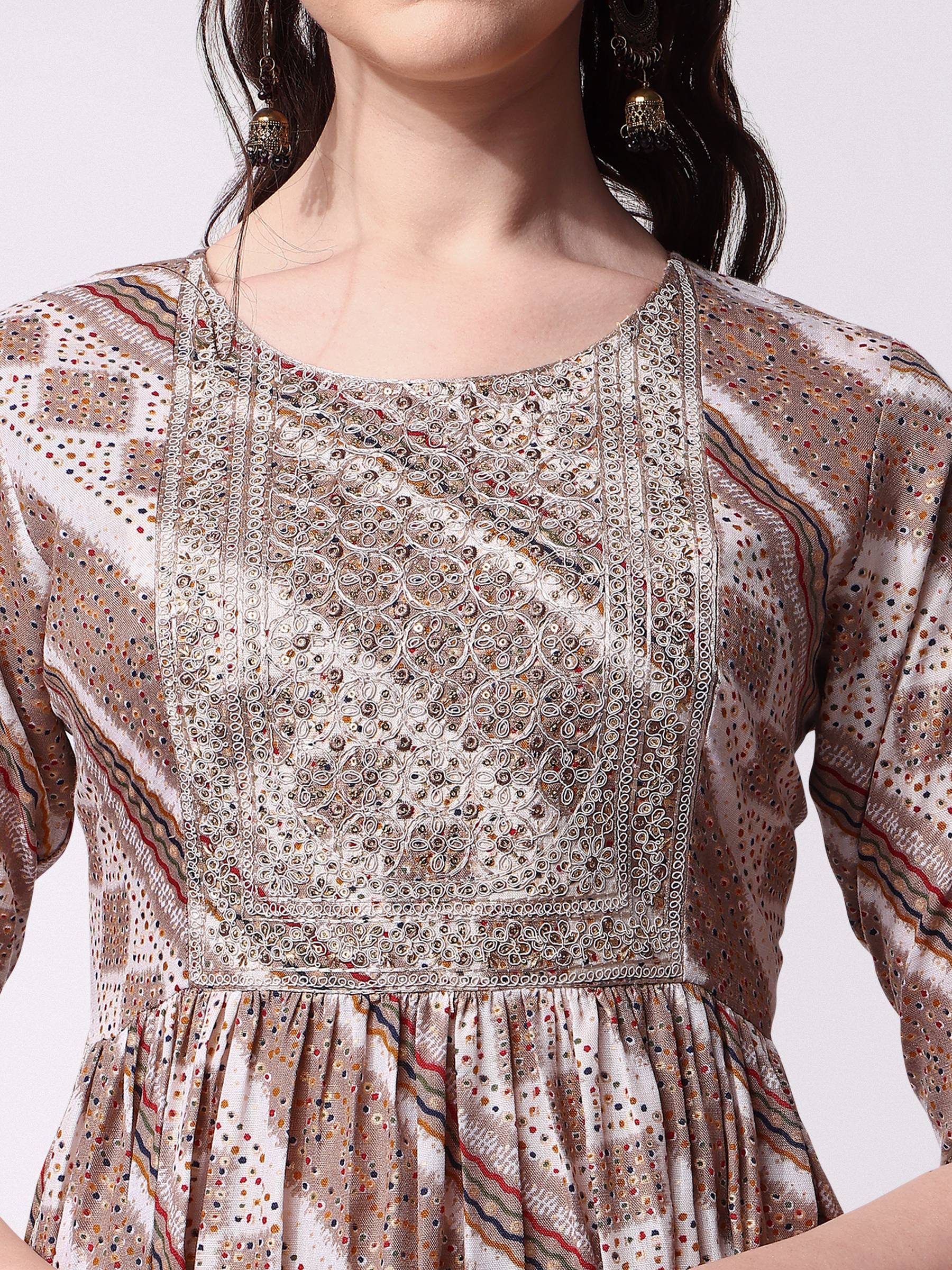 Nayra Cut Embroidered Kurta With Pant And Dupatta Set, Multicolor - Hiral Fashion - Distacart