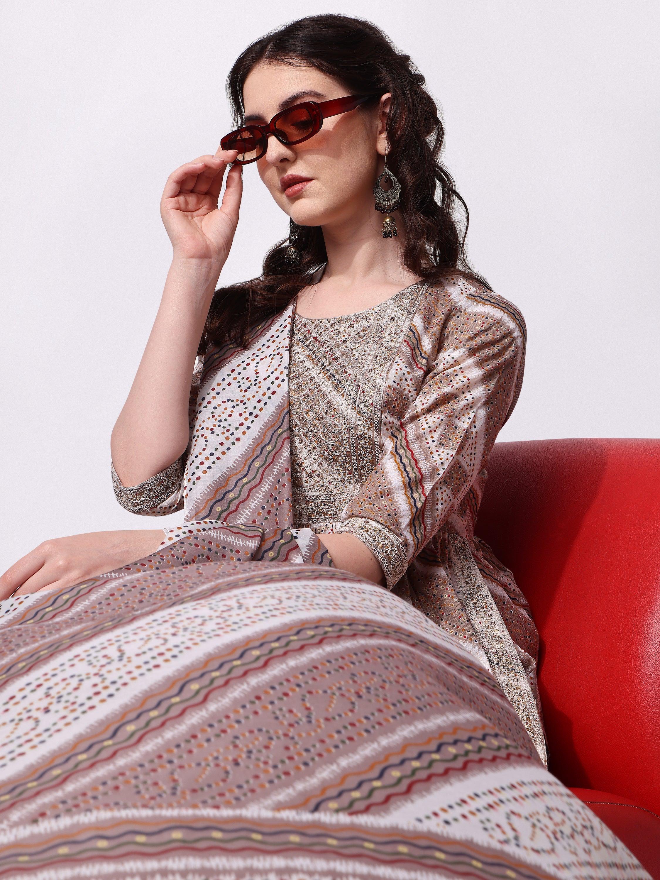 Nayra Cut Embroidered Kurta With Pant And Dupatta Set, Multicolor - Hiral Fashion - Distacart
