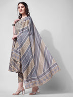 Nayra Cut Embroidered Kurta With Pant And Dupatta Set, Multicolor - Hiral Fashion - Distacart