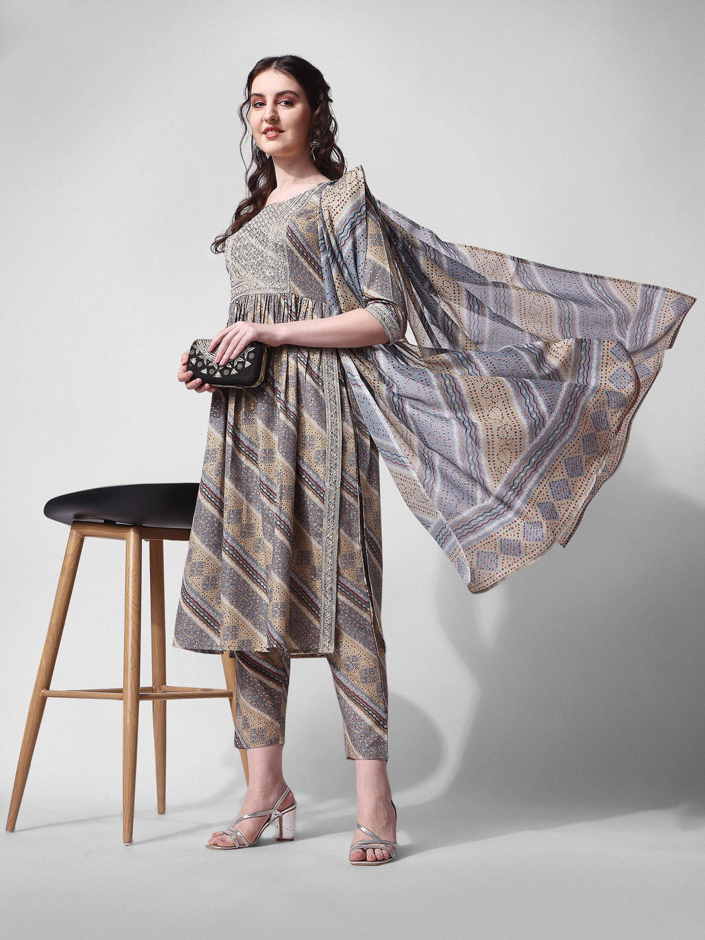 Nayra Cut Embroidered Kurta With Pant And Dupatta Set, Multicolor - Hiral Fashion - Distacart