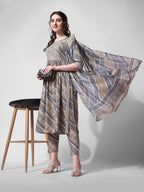 Nayra Cut Embroidered Kurta With Pant And Dupatta Set, Multicolor - Hiral Fashion - Distacart