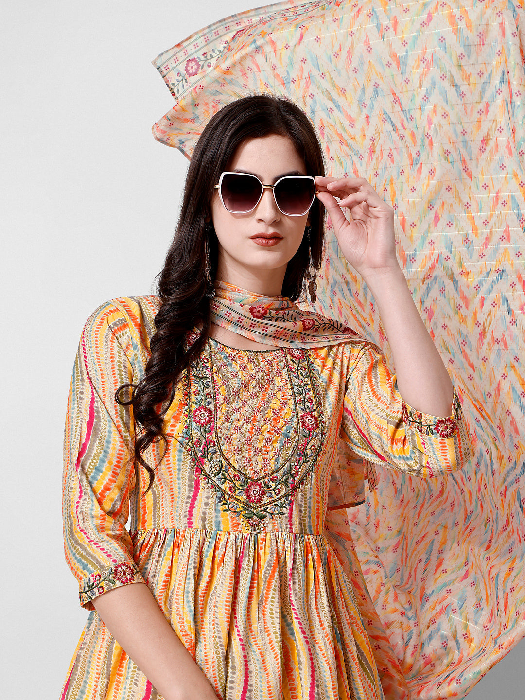 Nayra Cut Embroidered Kurta With Pant And Dupatta Set, Multicolor - Hiral Fashion - Distacart
