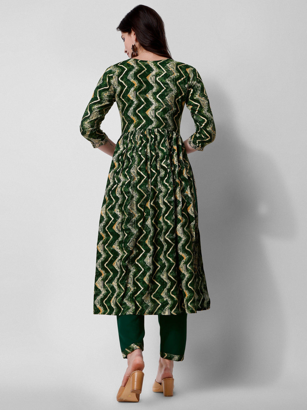 Nayra Cut Printed And Embroidered Kurta With Pant & Dupatta Set, Multicolor - Hiral Fashion - Distacart