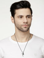 NVR Men Black Plated Flash Pendent With Chain