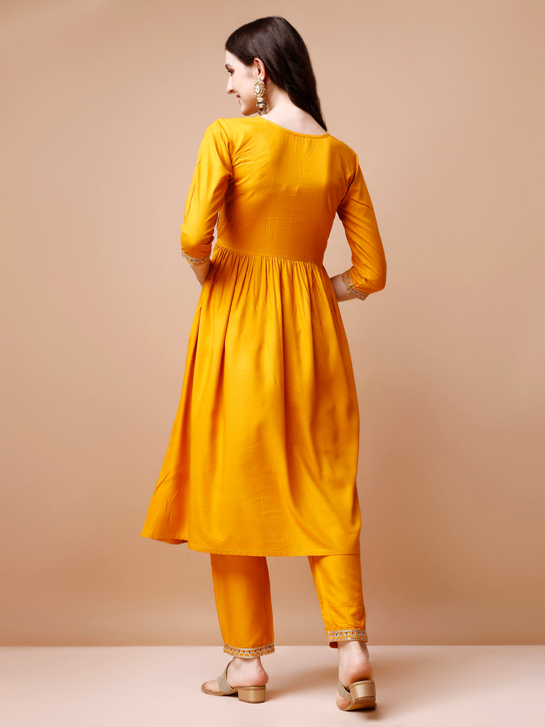 Alia Cut Embroidered Kurta With Pant & Dupatta, Multicolor - Hiral Fashion - Distacart