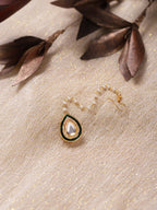 White Gold-Toned Plated Kundan-Studded Pearl Beaded Maang Tikka - Ruby Raang - Distacart