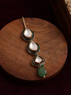 Kundan Maang Tikka with Meenakari - Ruby Raang - Distacart