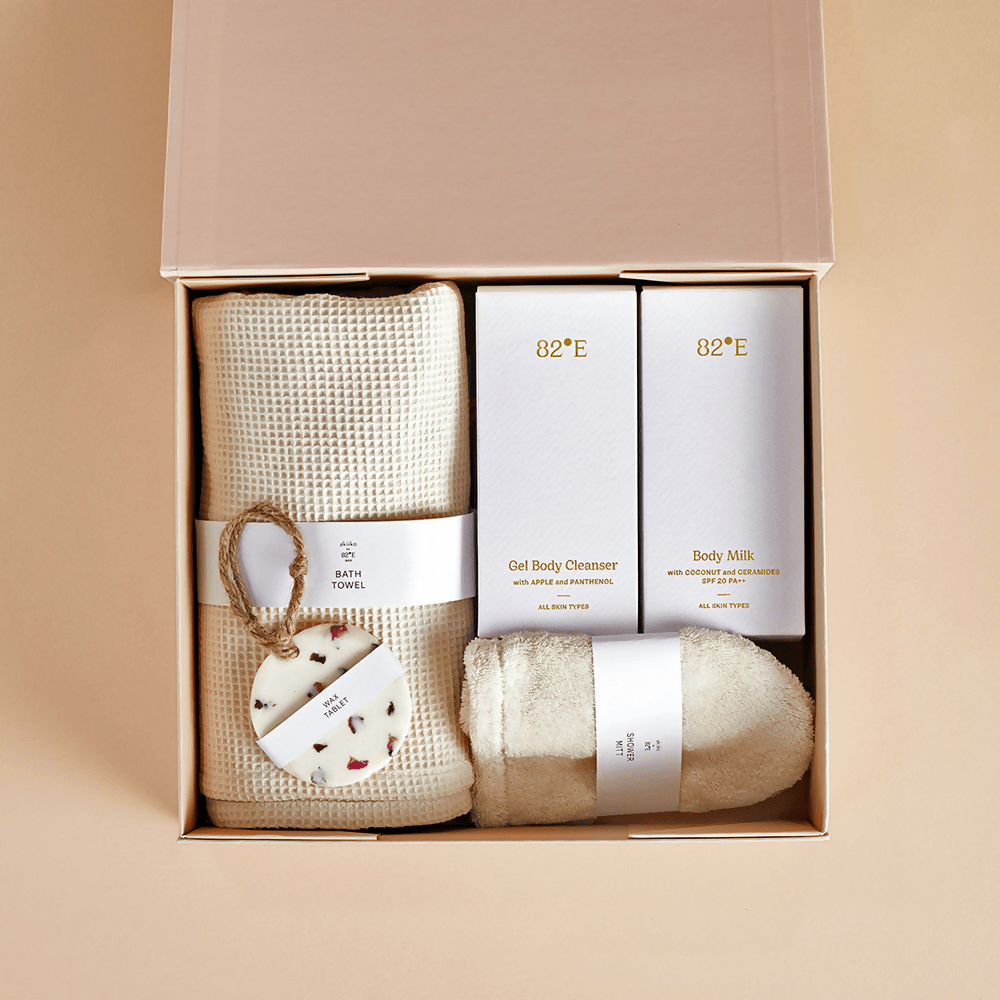82°E Gift Box for Her open box view