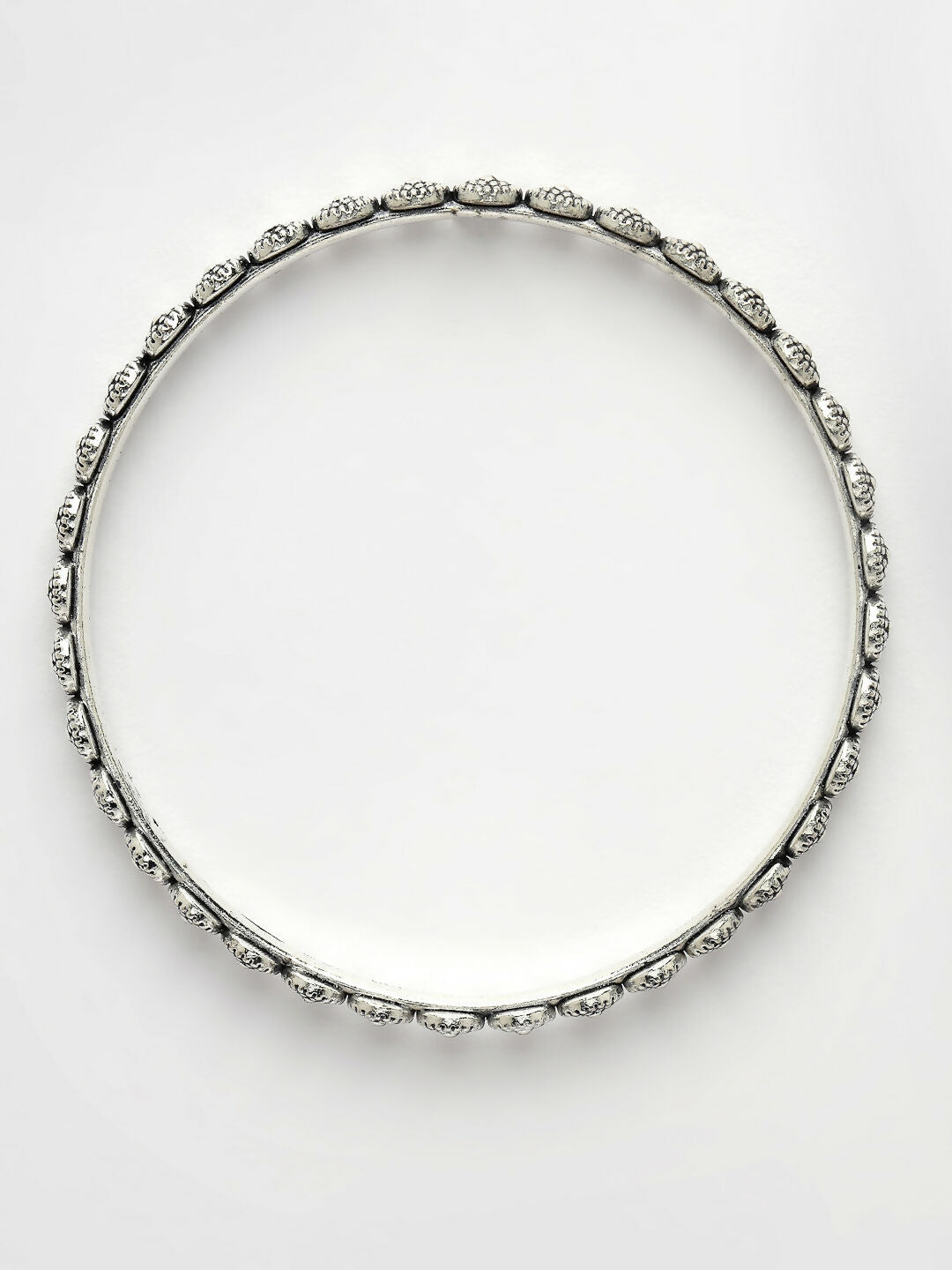 NVR Women's Set of 4 Silver-Toned German Silver Oxidised Bangles - Distacart