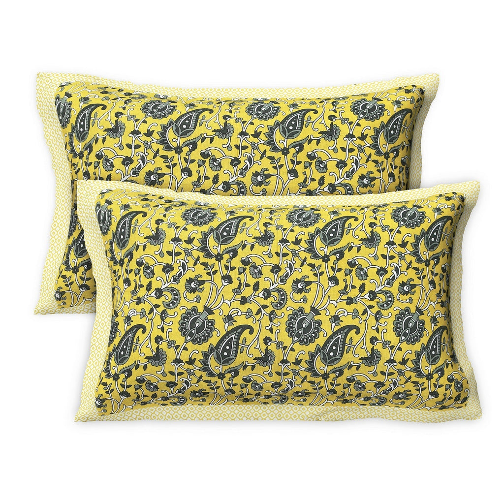 Rudra Bazaar Multicolour 210 TC Cotton Double King Bedsheet With 2 Pillow Covers - Distacart