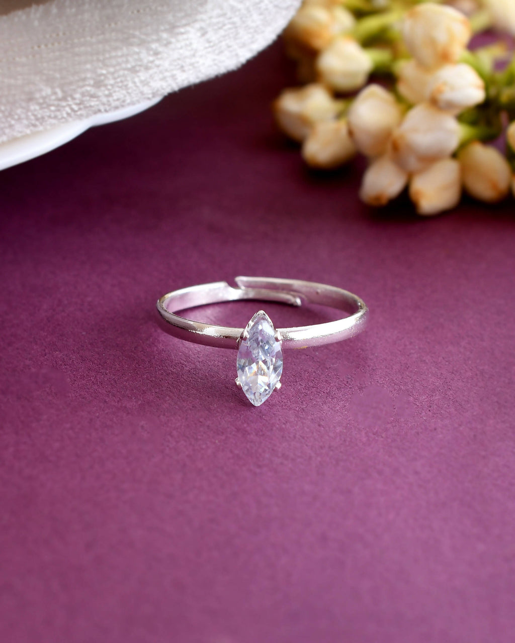 VOJ white CZ-detail Stainless Steel Cubic Zirconia Silver Plated adjustable finger Ring