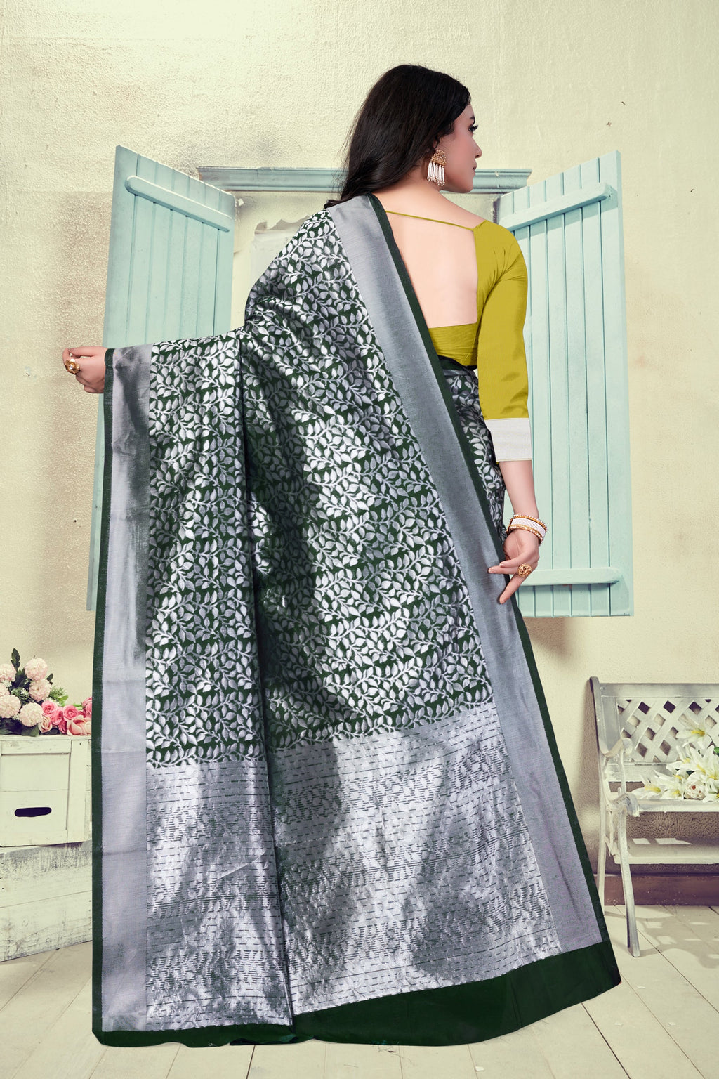 Vedant Vastram Litchi Silk Designer Banarasi Saree - Bottle Green