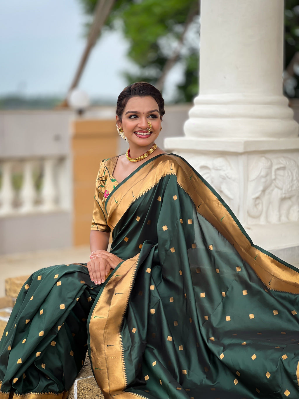 Vedant Vastram Soft Litchi Silk Paithani Jacquard Saree - Green