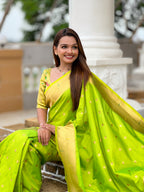 Vedant Vastram Soft Litchi Silk Paithani Jacquard Saree - Parrot