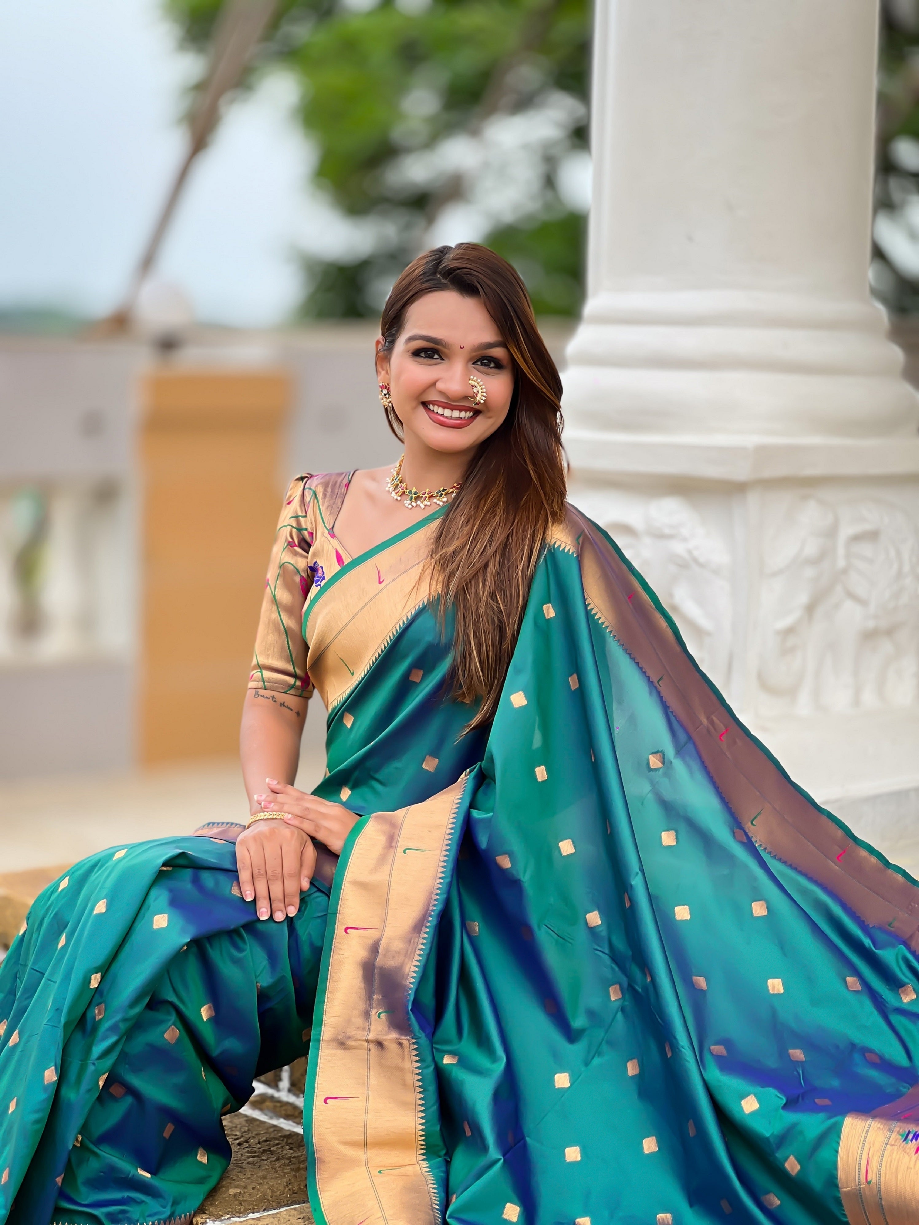 Vedant Vastram Soft Litchi Silk Paithani Jacquard Saree - Rama