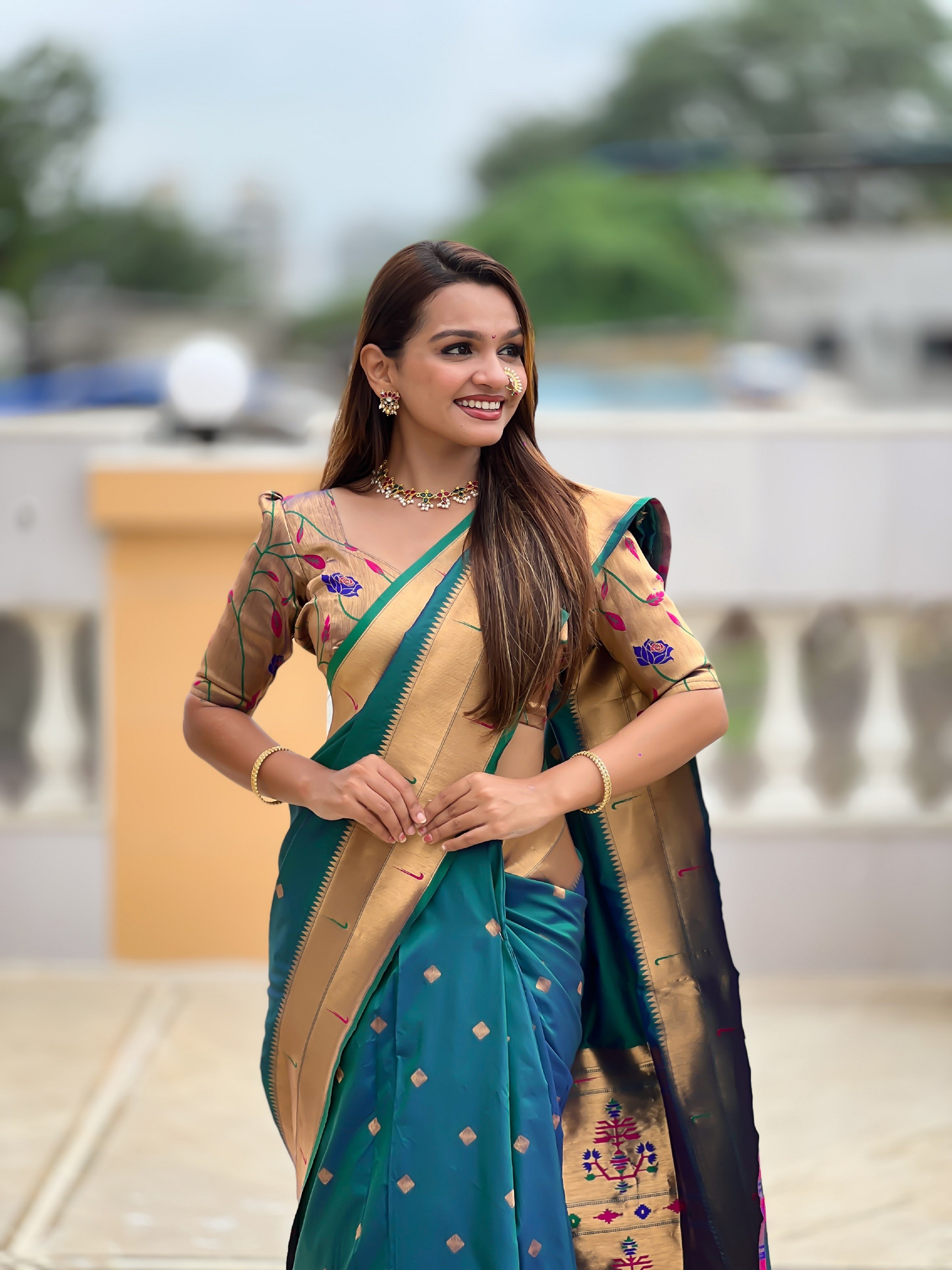 Vedant Vastram Soft Litchi Silk Paithani Jacquard Saree - Rama