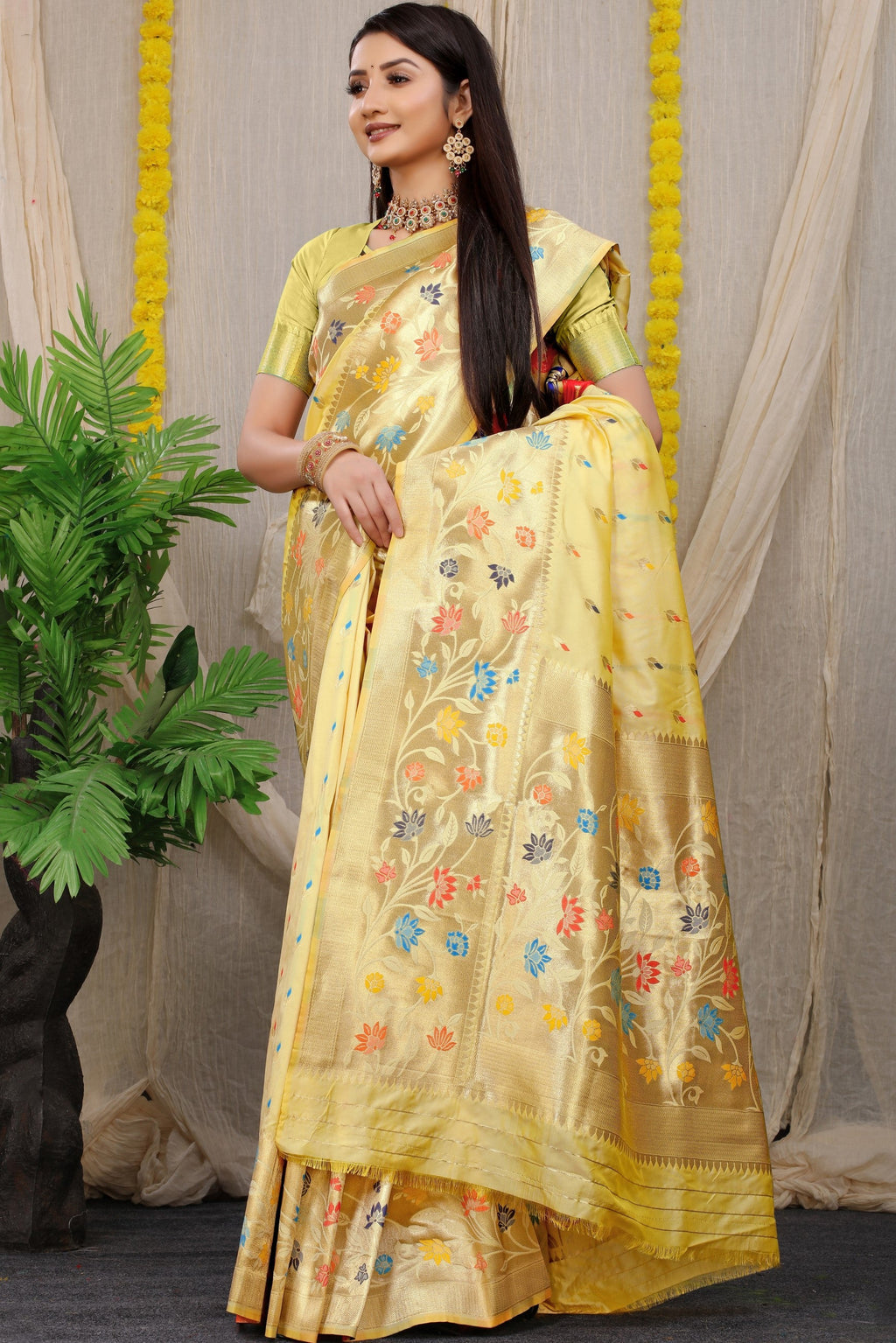 Anaita Cream Woven Design Pure Silk Banarasi Saree With Blouse - Distacart
