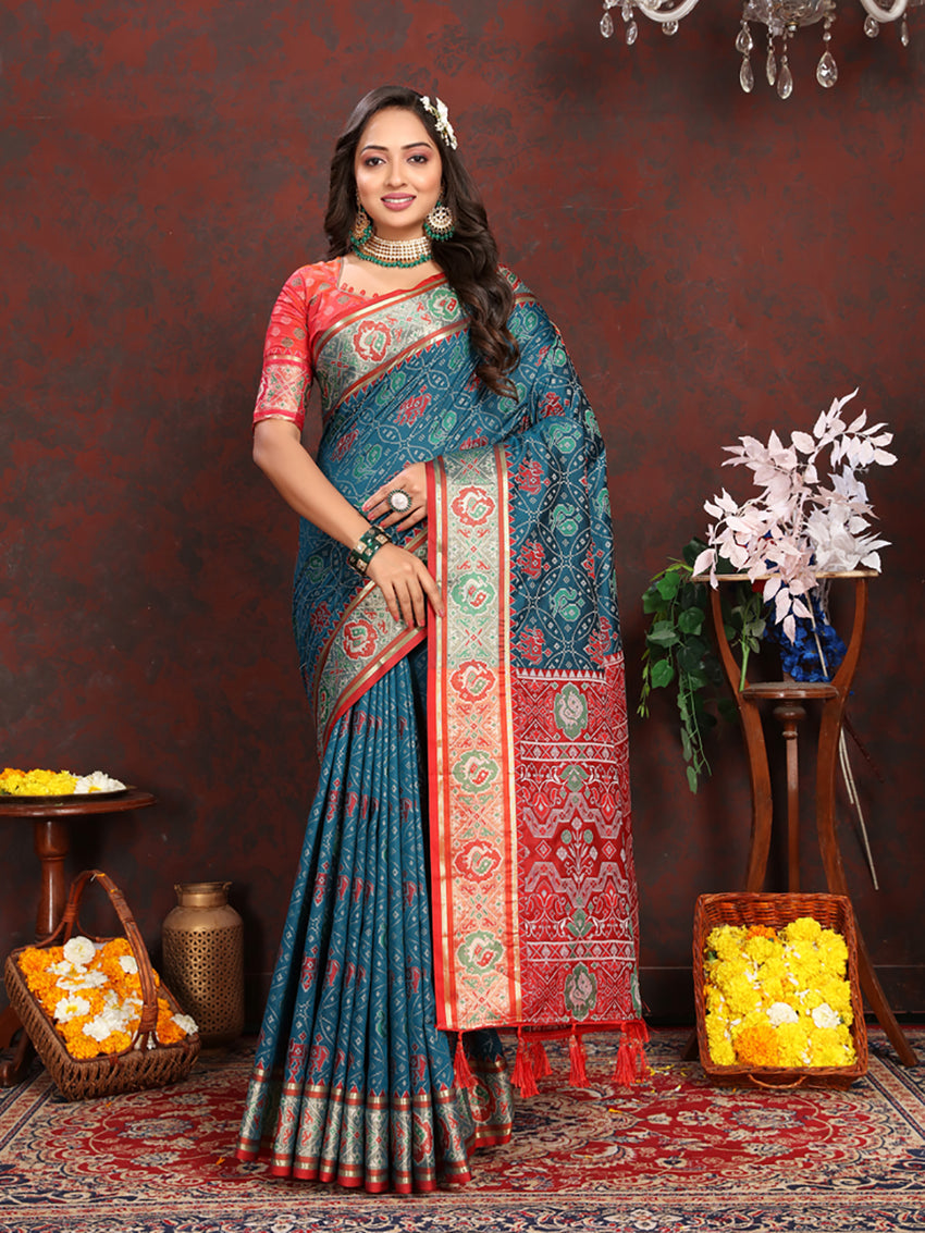 Lorenvalley Fashion Rama Patola Silk Woven Design with Zari Meenakari Weaving motifs Pallu Saree