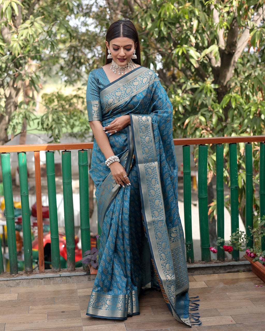 Lorenvalley Premium Bandhej Patola Silk Sarees with kanchi Borders and Contrast Zari Weaving borders Saree - Rama