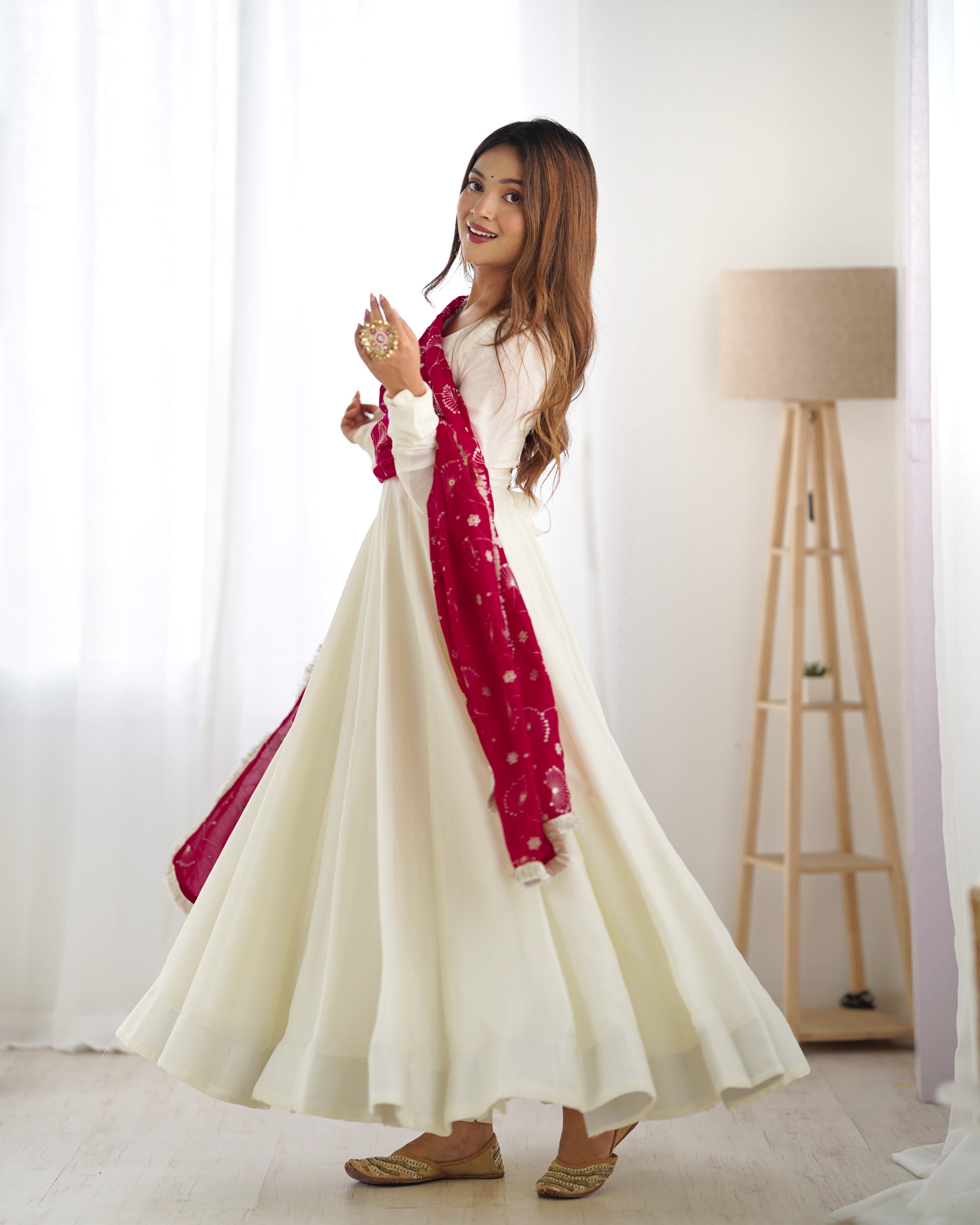 Lorenvalley White Vichitra Silk Fabric Fully Flared Anarkali Pant With Dupatta Set