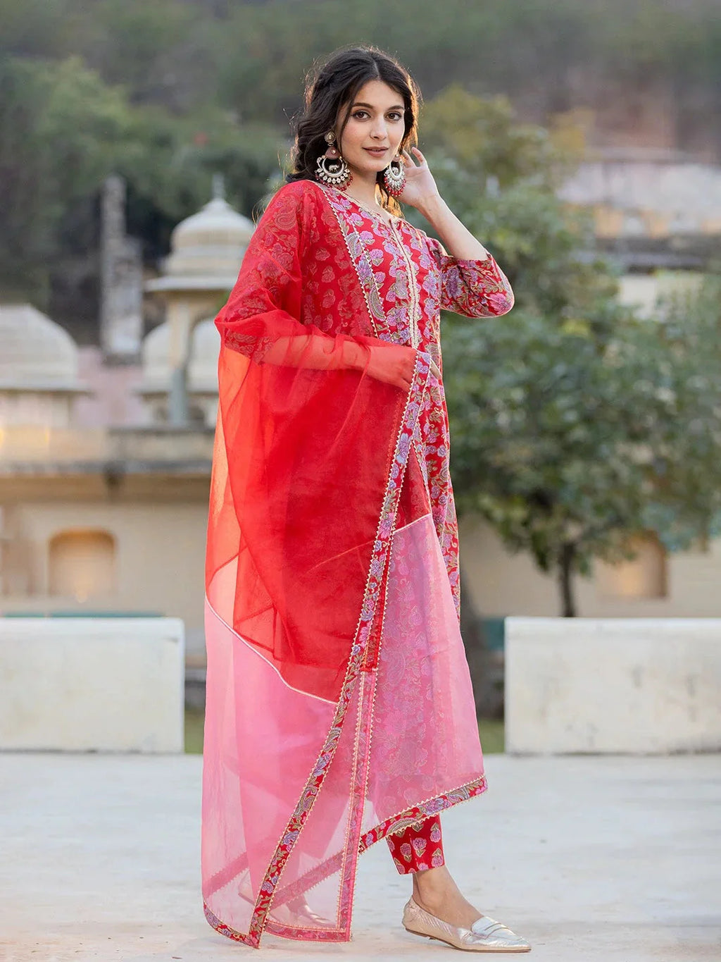 Yufta Red Floral Print Regular Sleeves Anarkali Kurta Trouser And Dupatta Set