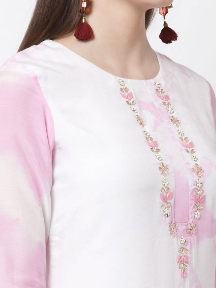 Myshka Pink Color Silk blend Embroidered Kurta With Pant Dupatta Set