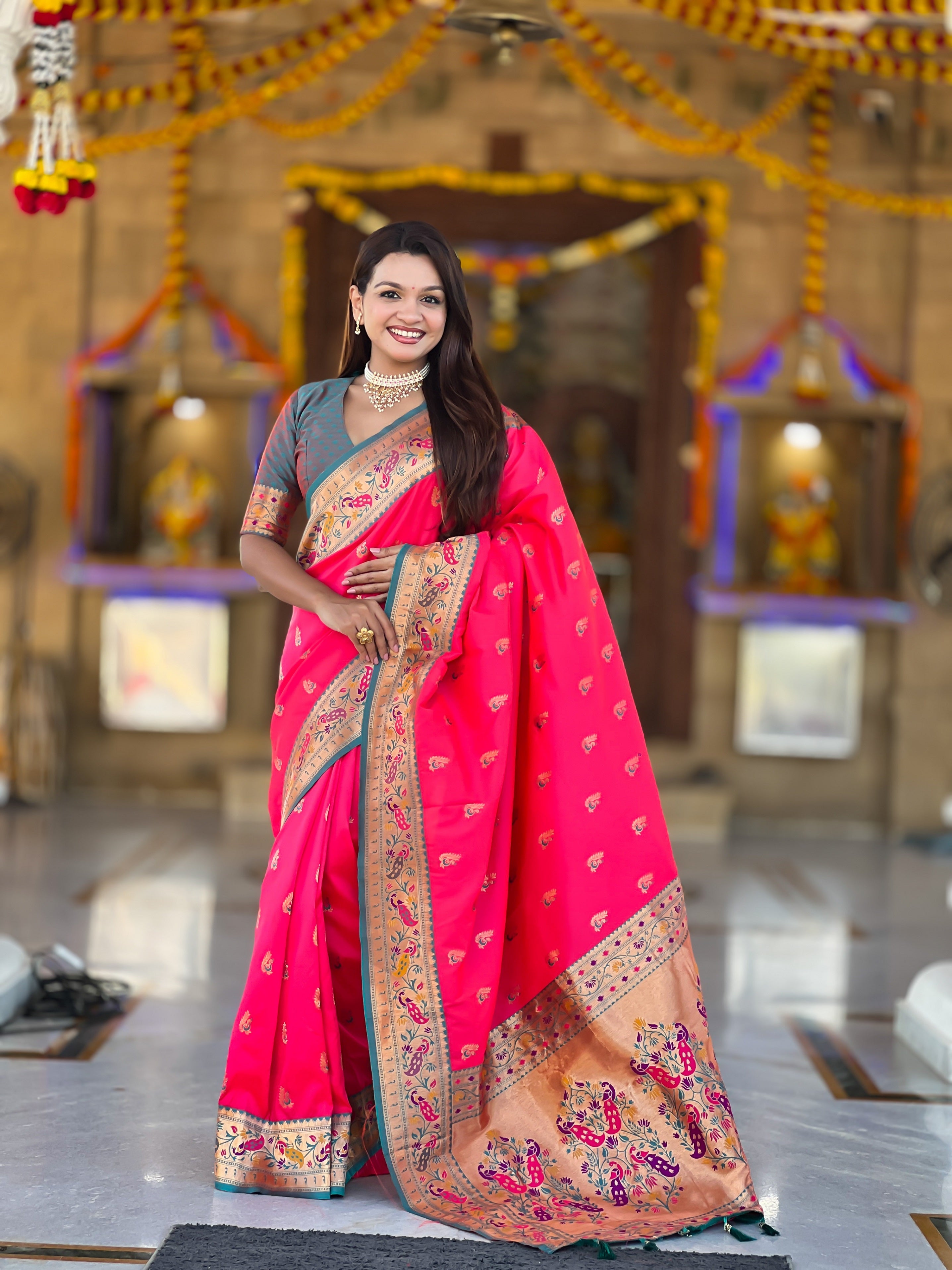 Vedant Vastram Soft Litchi Silk Paithani Jacquard Saree - Pink