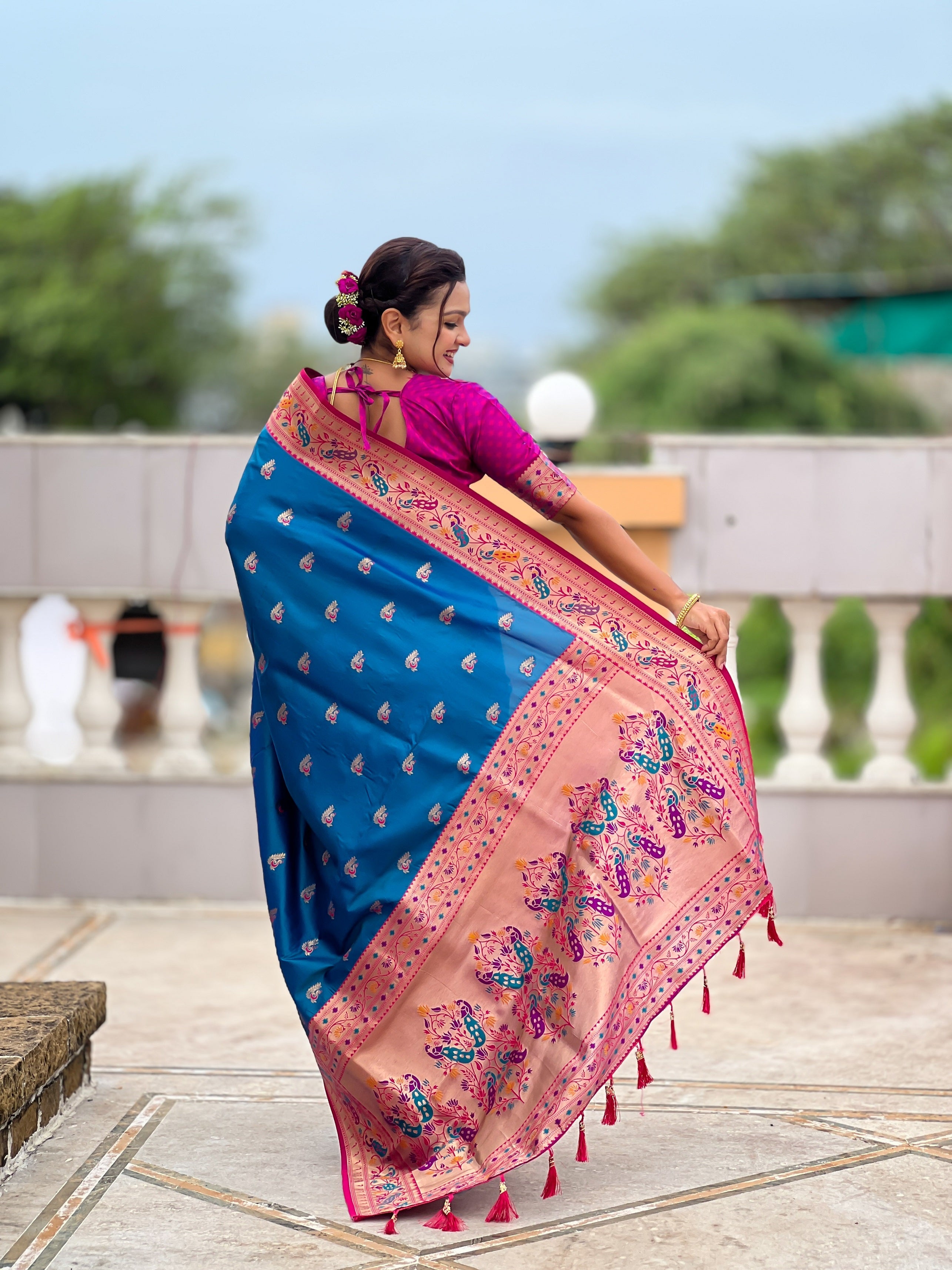 Vedant Vastram Soft Litchi Silk Paithani Jacquard Saree - Skyblue
