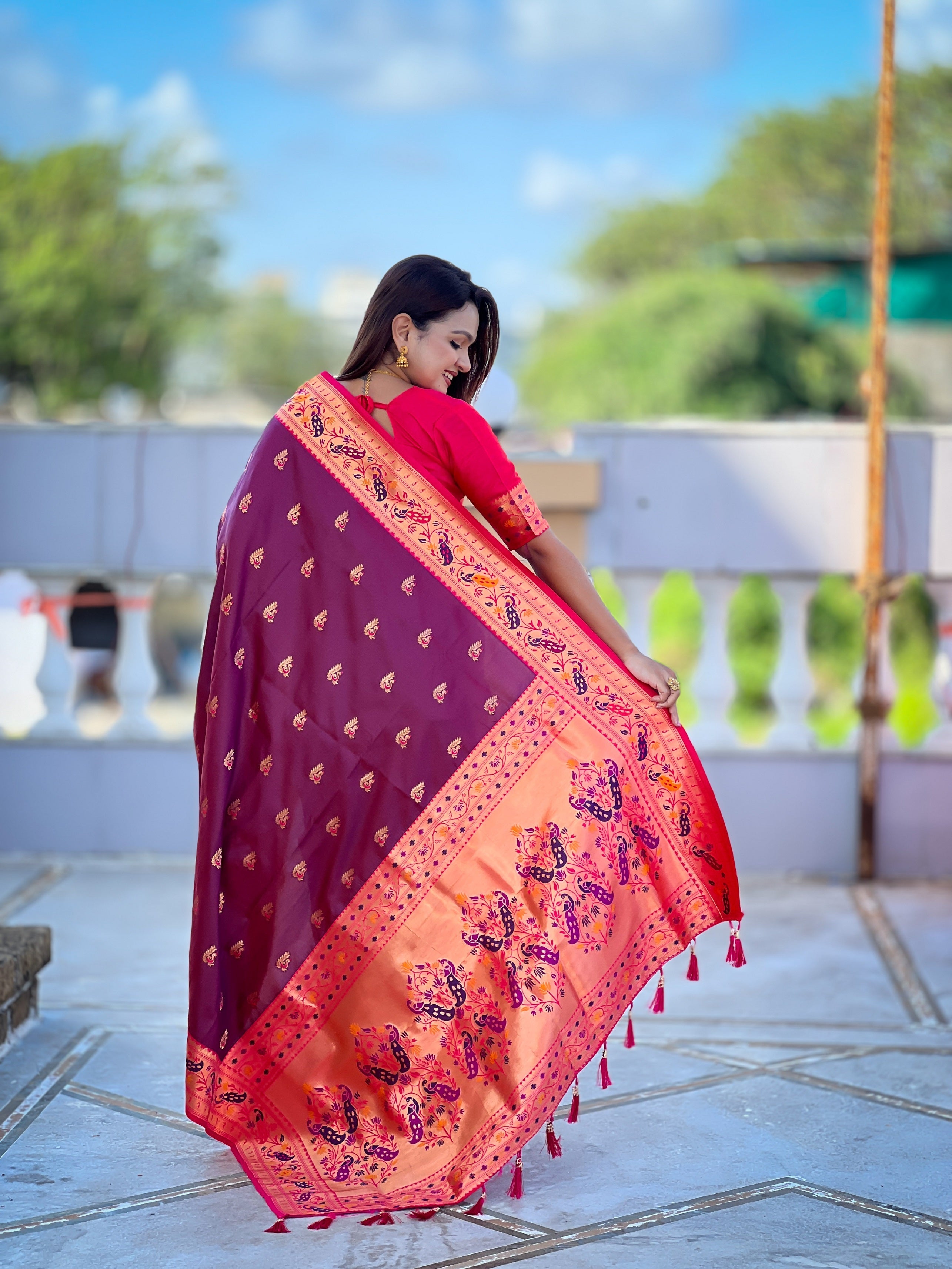 Vedant Vastram Soft Litchi Silk Paithani Jacquard Saree - Wine