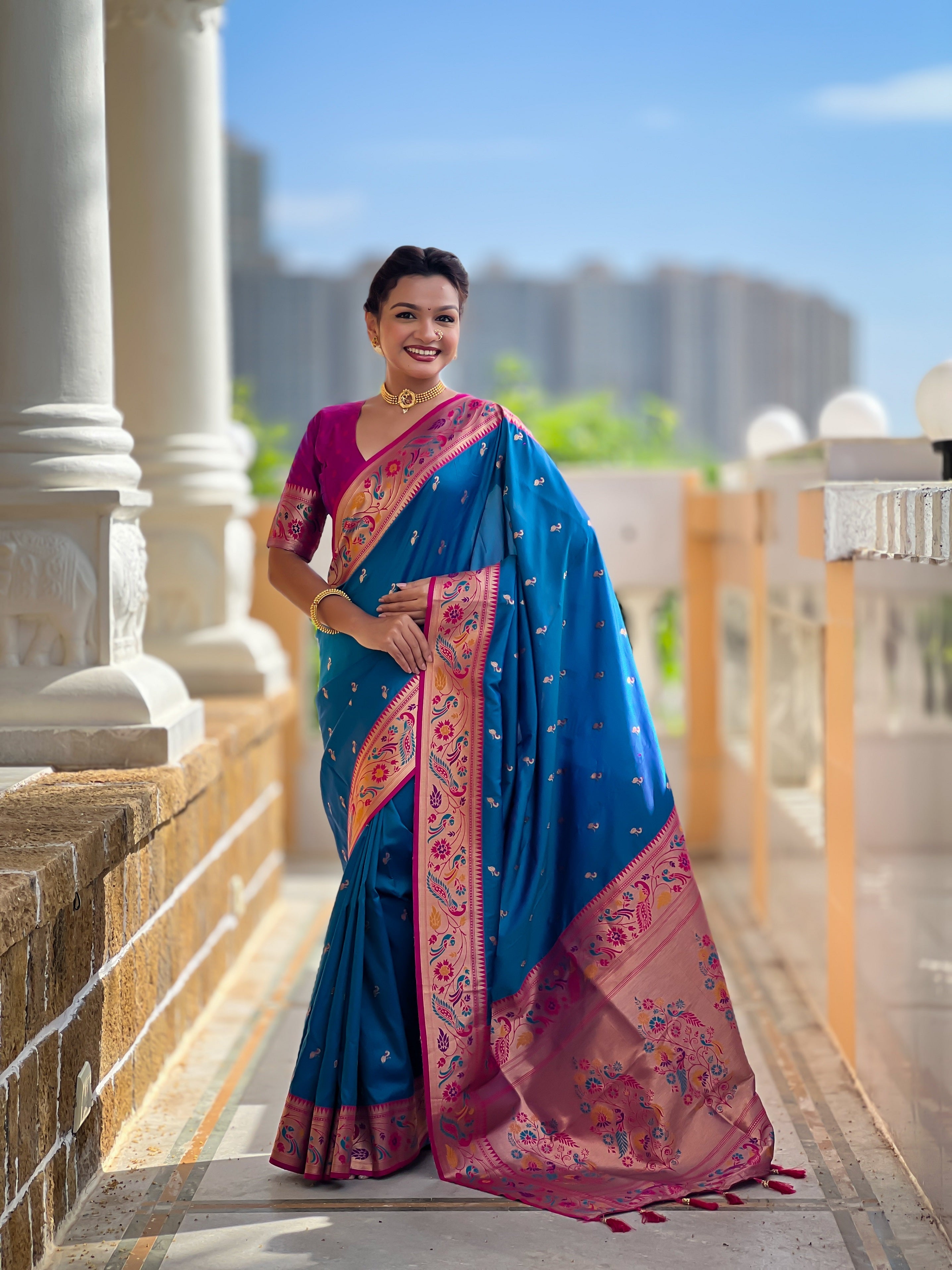 Vedant Vastram Soft Litchi Silk Paithani Jacquard Saree - Firozi