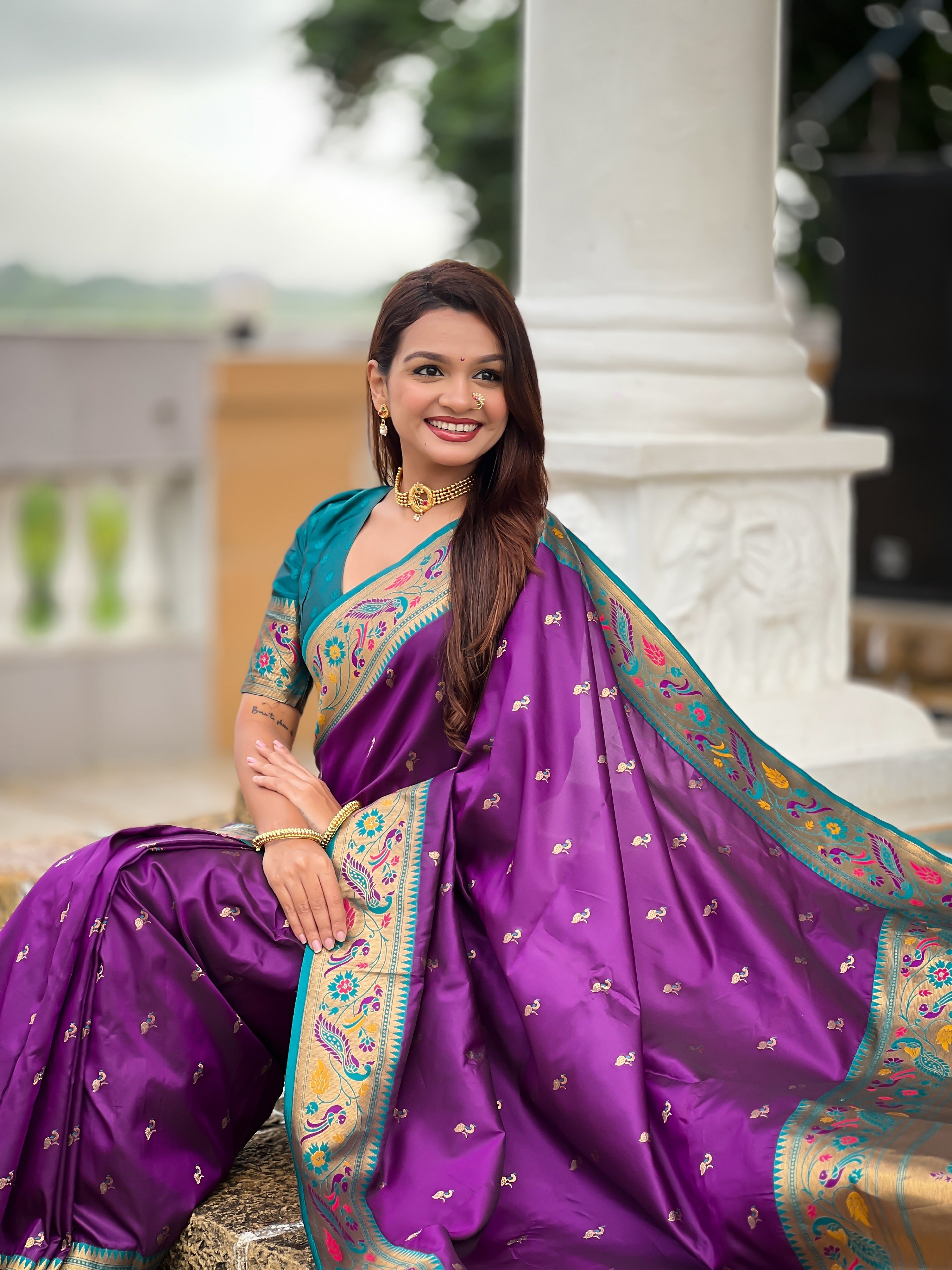 Vedant Vastram Soft Litchi Silk Paithani Jacquard Saree - Violet