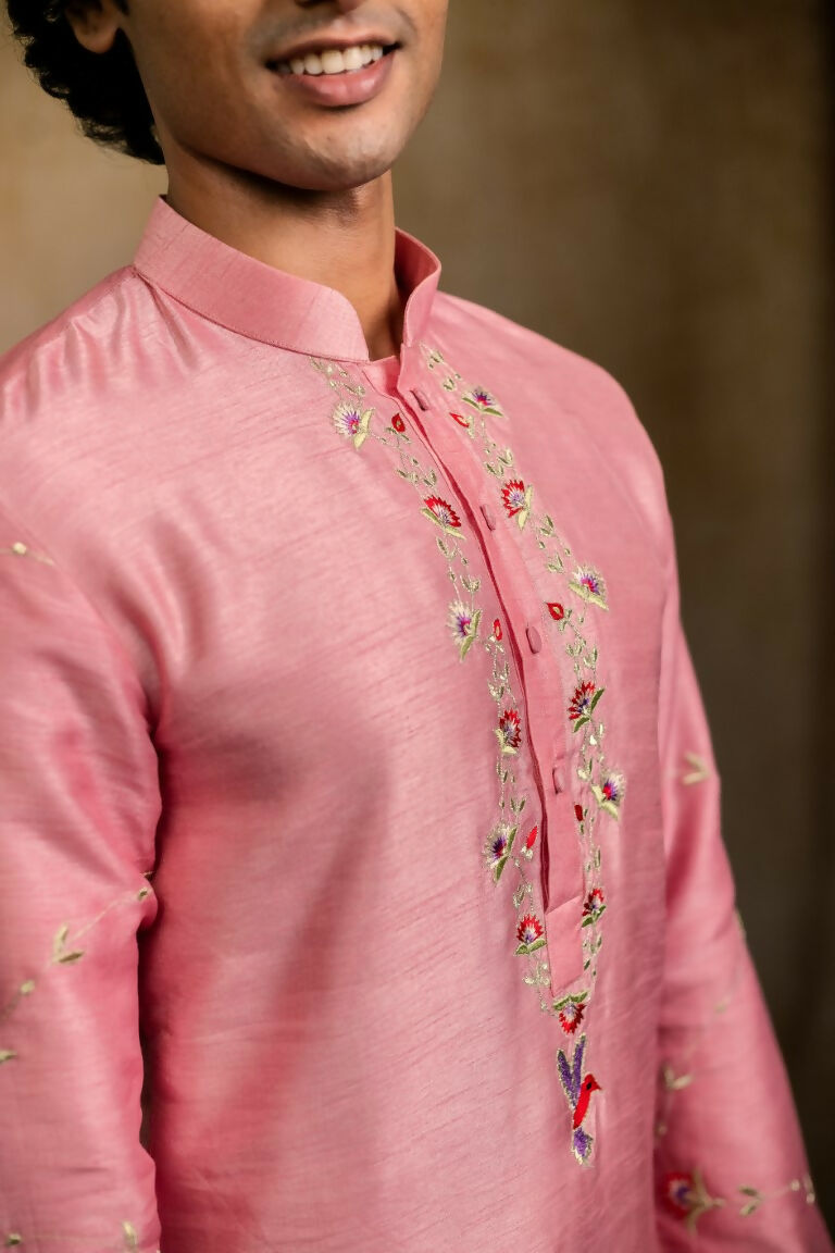 Falling Raw Silk Pink Gulab Pakshi Kurta Set By Hilo Design